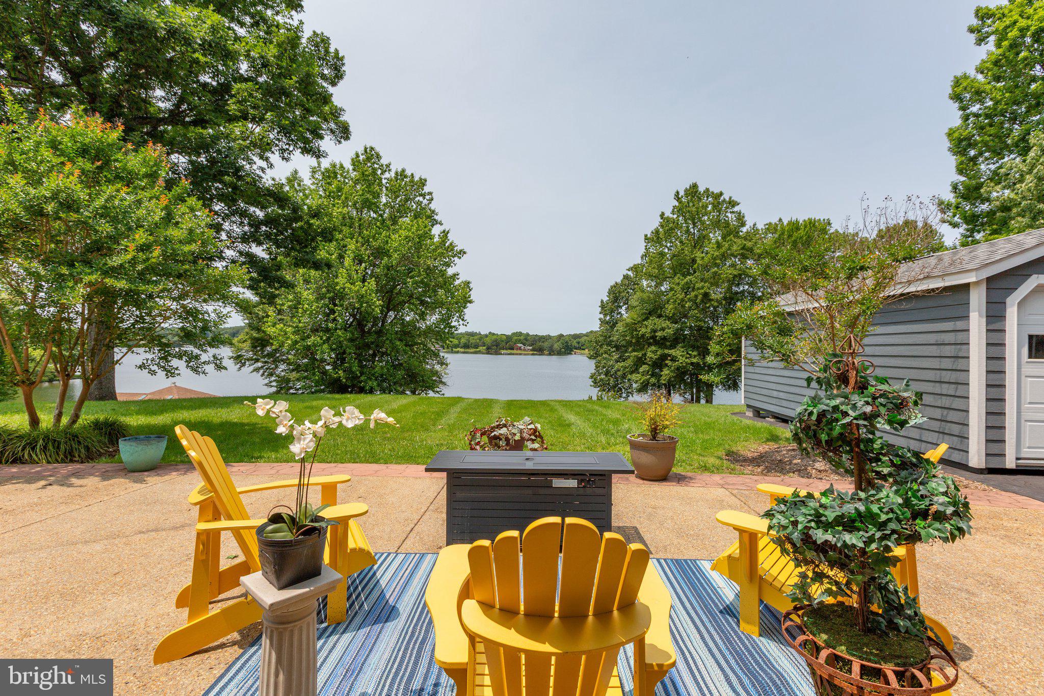565 Busbees Point Road Bumpass, VA 23024 - Photo 70 of 135 Open patio with lake views