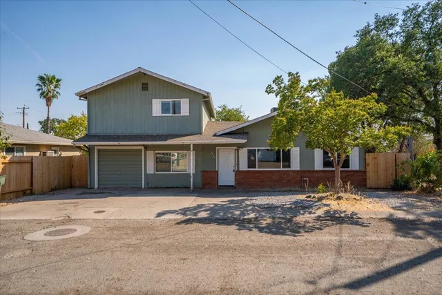 $285,000 | 1565 Becky Way, Redding, CA 96002