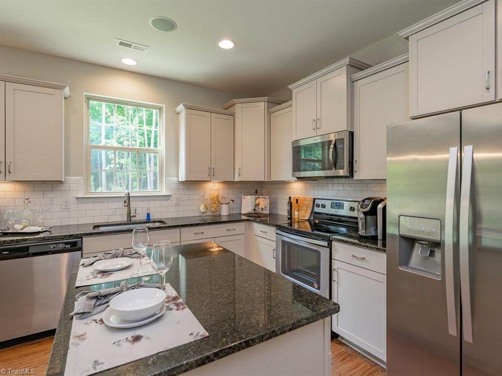 770 Heartpine Drive Mebane, NC 27302 - Photo 11 of 27
