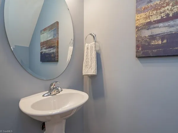 770 Heartpine Drive, Mebane, NC 27302