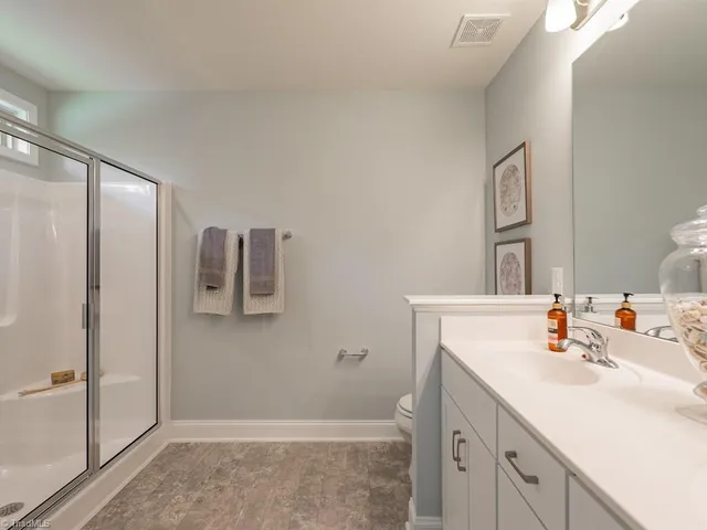 770 Heartpine Drive, Mebane, NC 27302