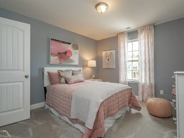 770 Heartpine Drive, Mebane, NC 27302