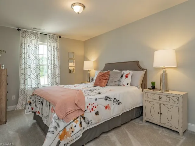 770 Heartpine Drive, Mebane, NC 27302