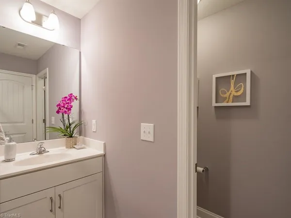 770 Heartpine Drive, Mebane, NC 27302