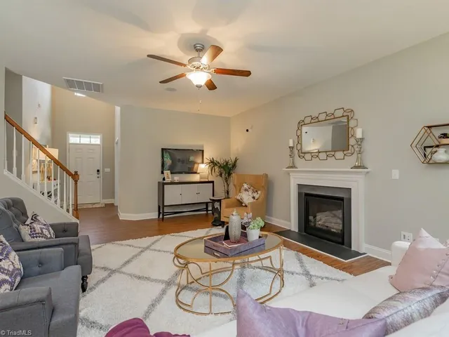 770 Heartpine Drive, Mebane, NC 27302