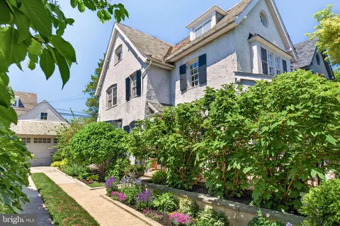 $774,900 | 3107 West Queen Lane, Philadelphia, PA 19129