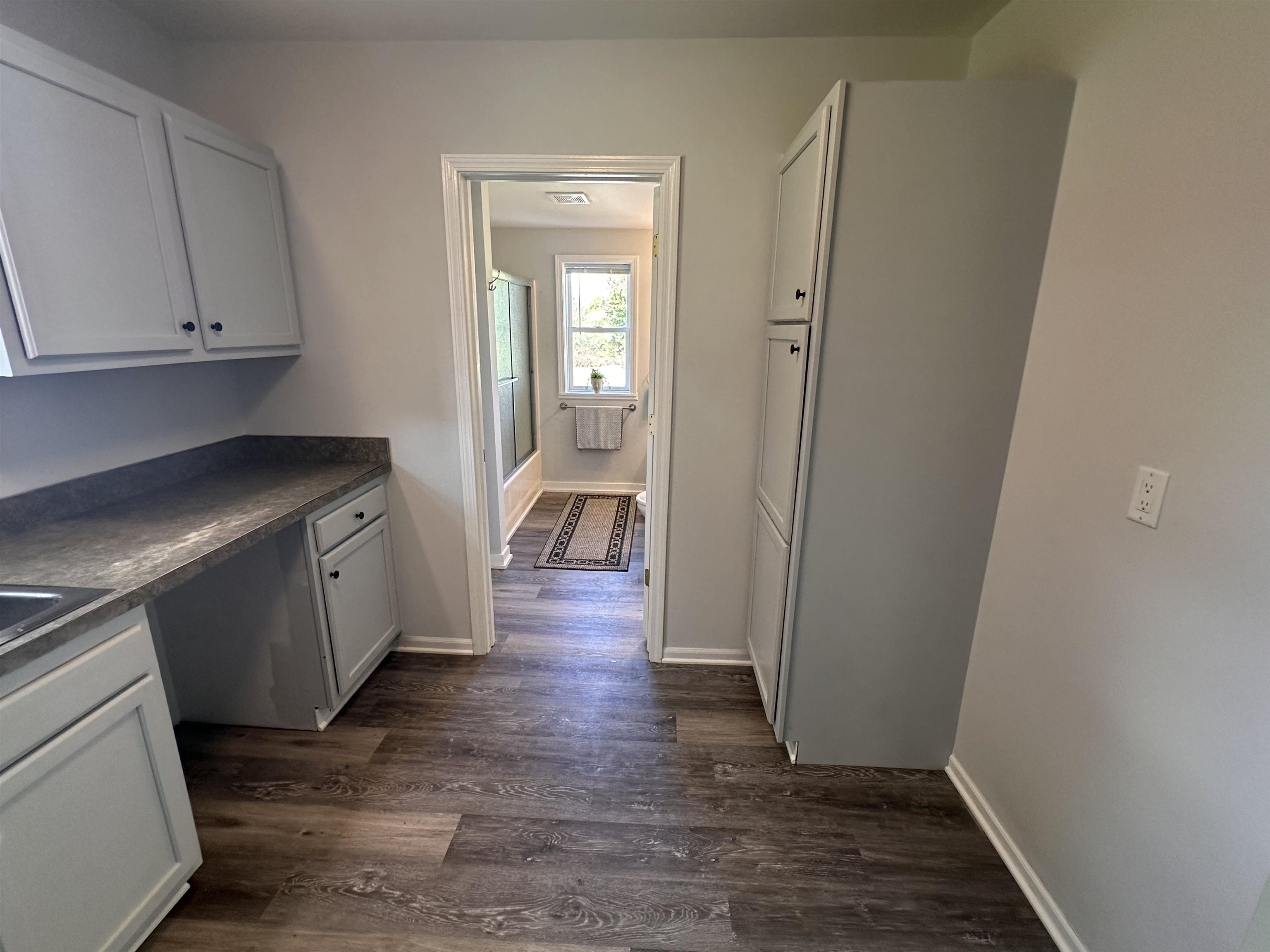4367 East Lake Road Clio, MI 48420 - Photo 10 of 27 50124311-9.JPG