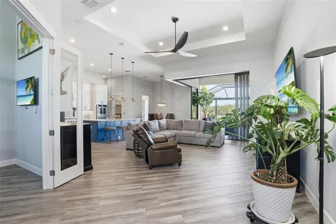 $650,000 | 12894 Southwest Pembroke Circle South, Lake Suzy, FL 34269