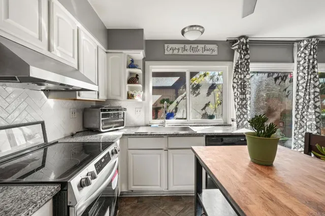 $838,000 | 10144 Bloomfield Avenue, Cypress, CA 90630