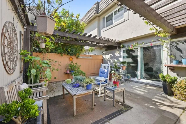 $838,000 | 10144 Bloomfield Avenue, Cypress, CA 90630