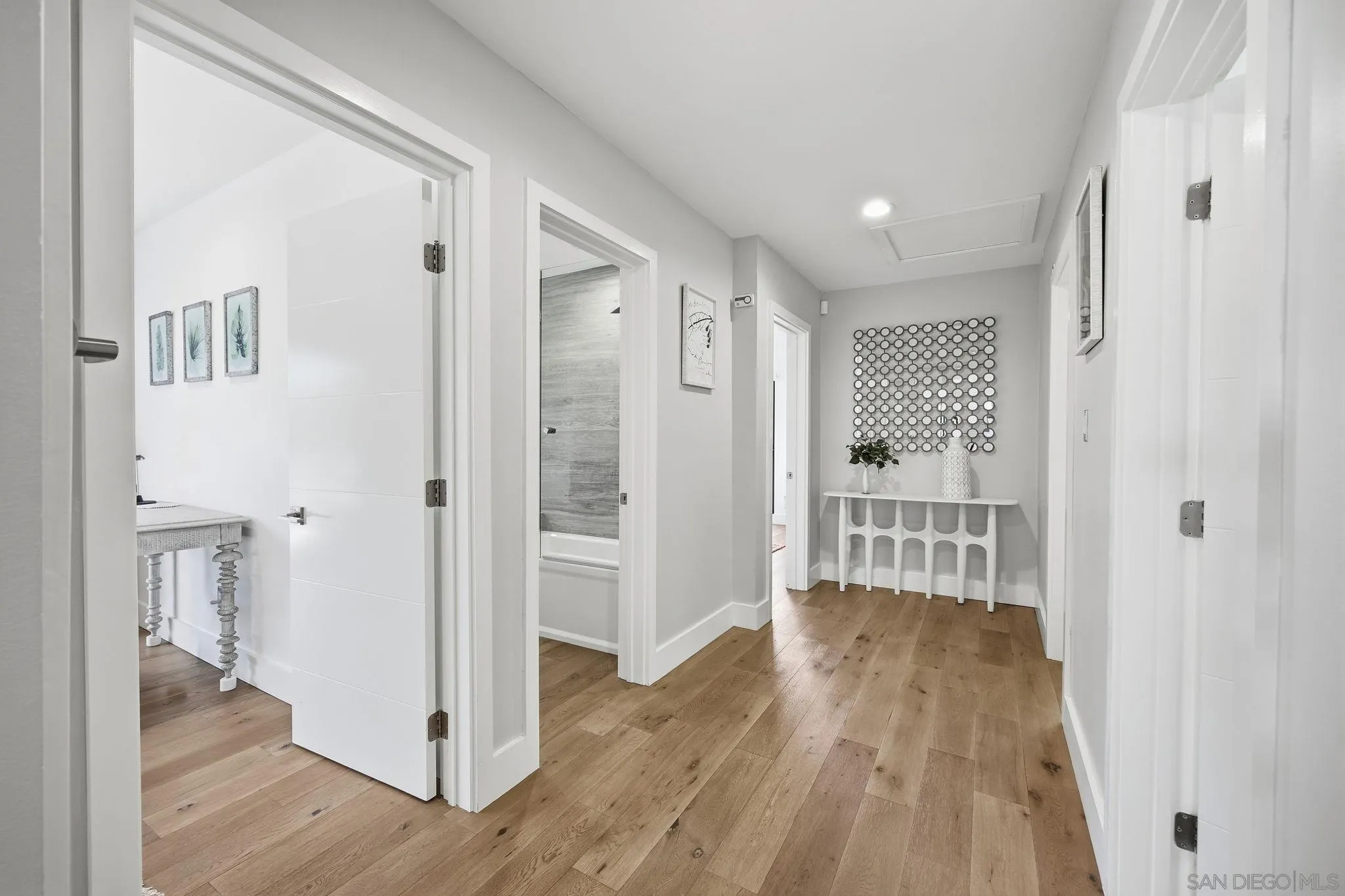 1402 Rodeo Drive La Jolla, CA 92037 - Photo 60 of 75 Gallery Image 60