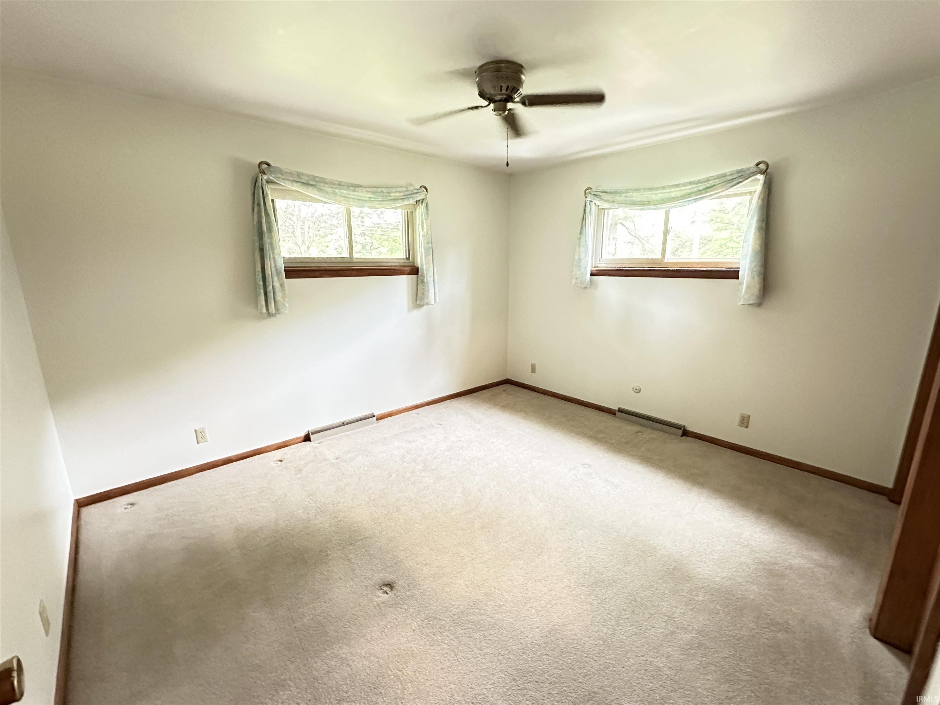 12801 Browning Road Evansville, IN 47725 - Photo 18 of 35 Gallery Image 18