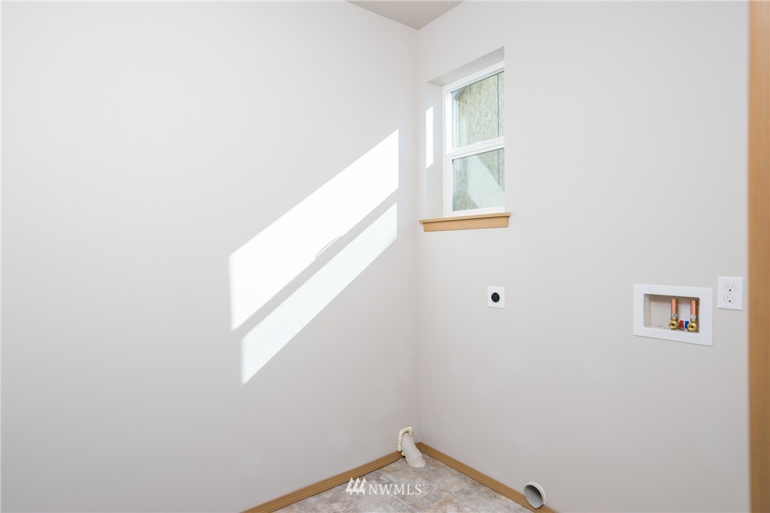 3836 McLaughlin Road Mount Vernon, WA 98273 - Photo 14 of 23 Gallery Image 14