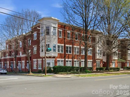 $380,000 | 400 Clarice Avenue, Unit 160, Charlotte, NC 28204