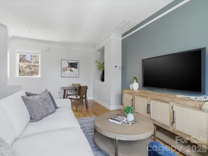 $380,000 | 400 Clarice Avenue, Unit 160, Charlotte, NC 28204