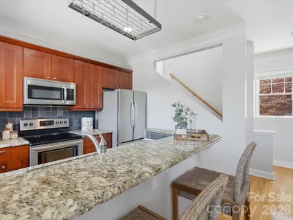 $380,000 | 400 Clarice Avenue, Unit 160, Charlotte, NC 28204