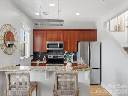 $380,000 | 400 Clarice Avenue, Unit 160, Charlotte, NC 28204