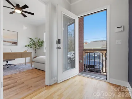 $380,000 | 400 Clarice Avenue, Unit 160, Charlotte, NC 28204