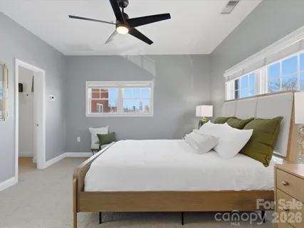 $380,000 | 400 Clarice Avenue, Unit 160, Charlotte, NC 28204