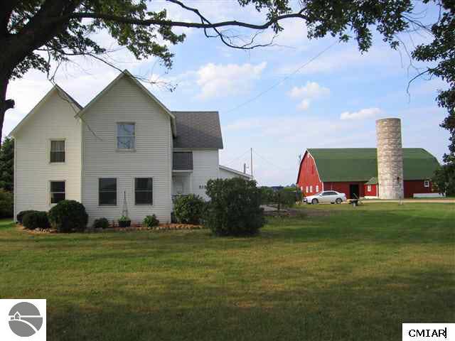 5159 East Lincoln Road Breckenridge, MI 48615 - Photo 9 of 9 1771086-8.JPG