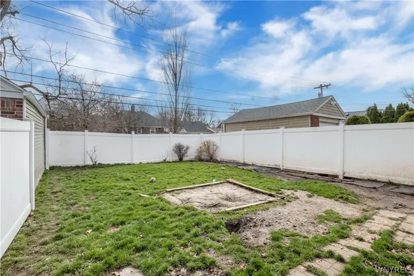 $229,900 | 111 Hiler Avenue, Tonawanda, NY 14217