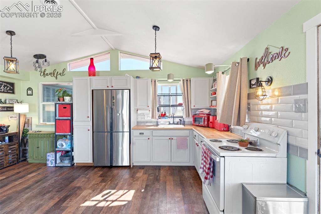 11225 Mulberry Road Calhan, CO 80808 - Photo 9 of 46