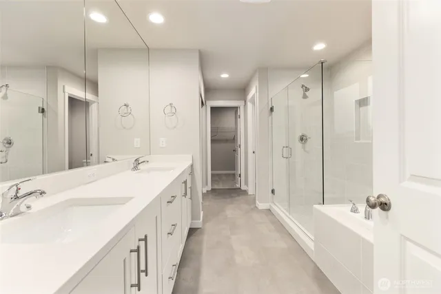 $849,660 | 20213 148th Street East, Unit 609, Bonney Lake, WA 98391