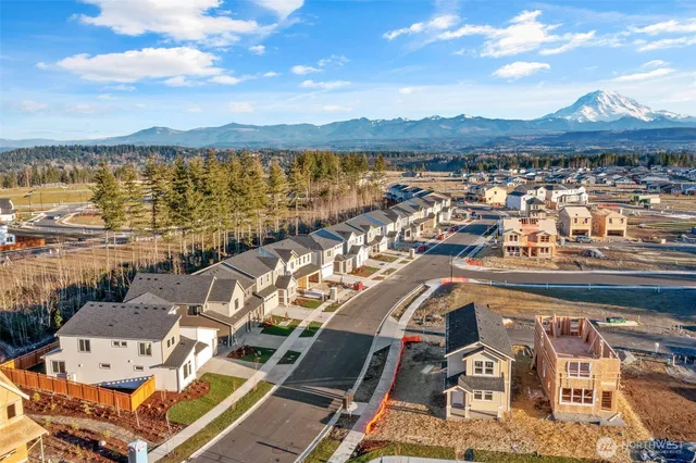 $849,660 | 20213 148th Street East, Unit 609, Bonney Lake, WA 98391