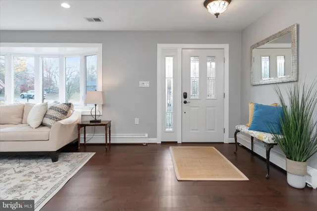 $675,000 | 10774 West Crestview Lane, Laurel, MD 20723