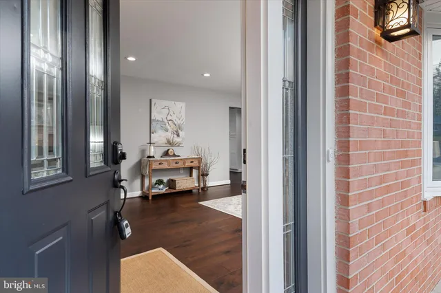 $675,000 | 10774 West Crestview Lane, Laurel, MD 20723