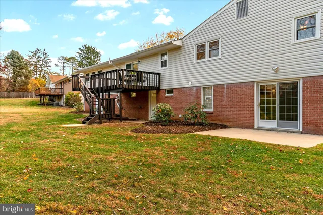 $675,000 | 10774 West Crestview Lane, Laurel, MD 20723