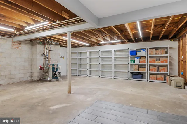 $675,000 | 10774 West Crestview Lane, Laurel, MD 20723