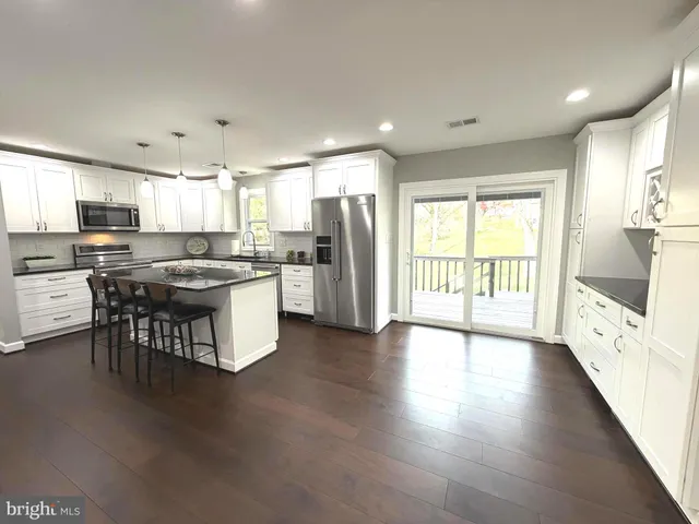 $675,000 | 10774 West Crestview Lane, Laurel, MD 20723