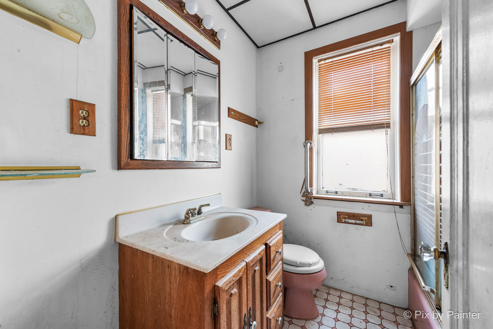 9439 South Racine Avenue Chicago, IL 60620 - Photo 6 of 38