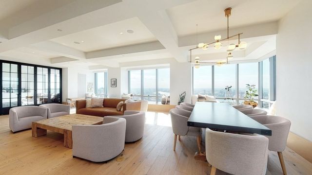 $11,000,000 | 2 Avery Street, Unit PH2A, Boston, MA 02111