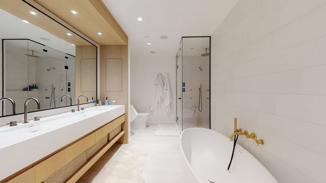 $11,000,000 | 2 Avery Street, Unit PH2A, Boston, MA 02111