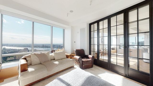 $11,000,000 | 2 Avery Street, Unit PH2A, Boston, MA 02111