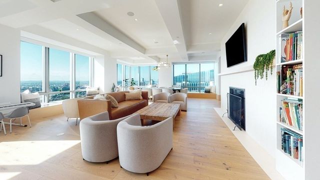 $11,000,000 | 2 Avery Street, Unit PH2A, Boston, MA 02111