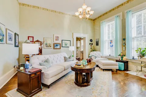 $774,900 | 607 North 2nd Street, Clarksville, TN 37040