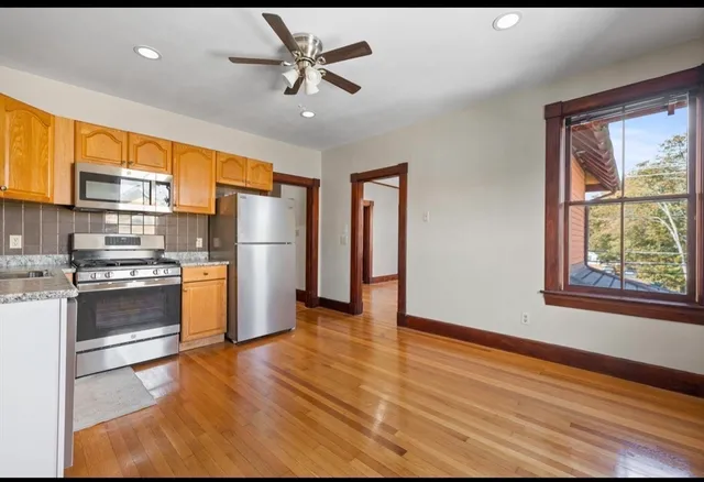 $2,500 | 118 Elm Street, Unit 2, Marlborough, MA 01752