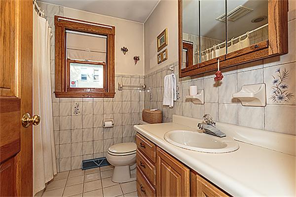 70 Rossmore Road Boston, MA 02130 - Photo 7 of 17