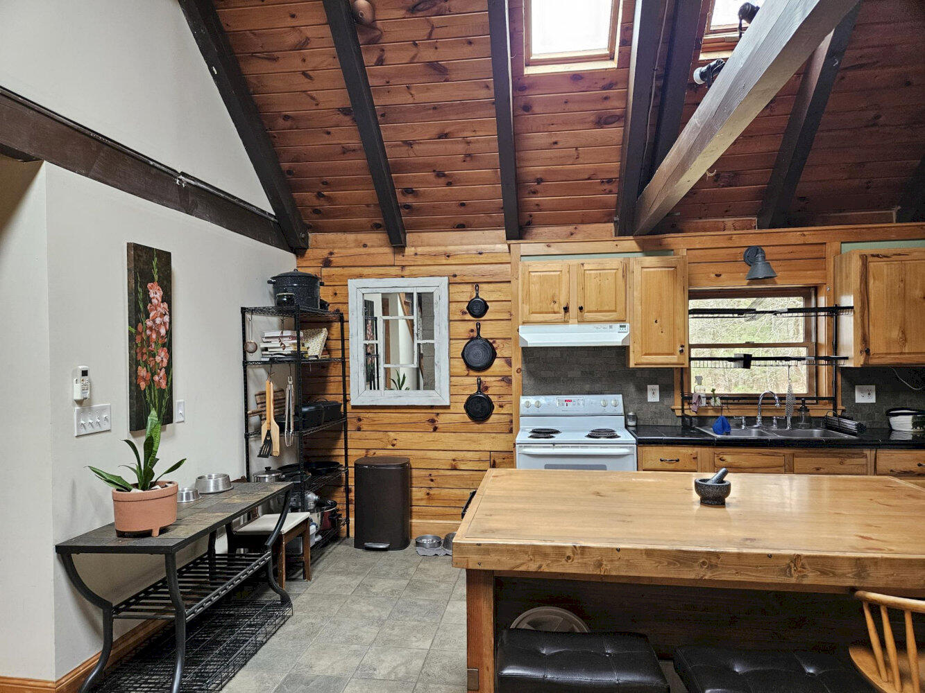 373 Mt Road Burnham, ME 04922 - Photo 7 of 36 20260413_122749_result