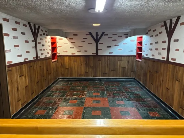 $250,000 | 533 Gillett Road, Ogden, NY 14559