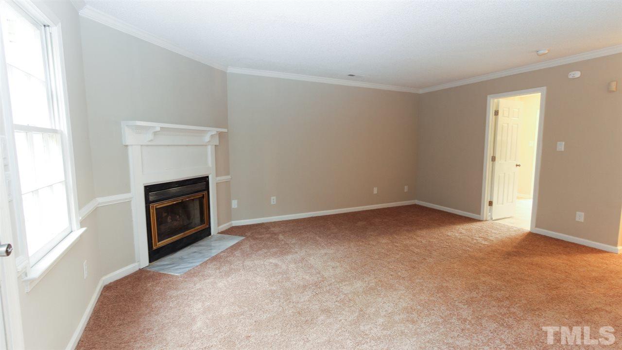 2961 Faversham Place Raleigh, NC 27604 - Photo 4 of 13 Gallery Image 4