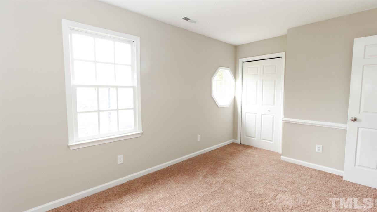 2961 Faversham Place Raleigh, NC 27604 - Photo 8 of 13 Gallery Image 8