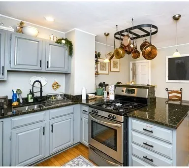 $4,000 | 212 West Seventh Street, Unit 2, Boston, MA 02127