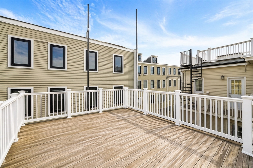 212 West Seventh Street, Unit 2 Boston, MA 02127 - Photo 6 of 10