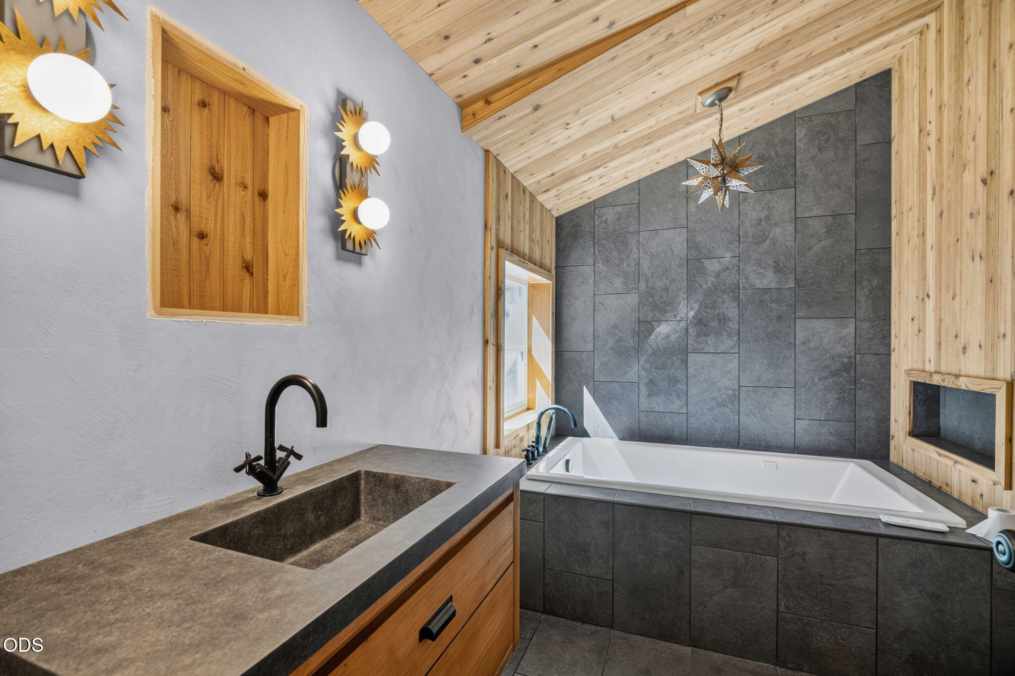 16878 Jacinto Road Bend, OR 97707 - Photo 15 of 37 Gallery Image 15