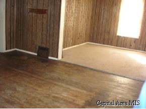 2208 South 14th Street Springfield, IL 62703 - Photo 3 of 9