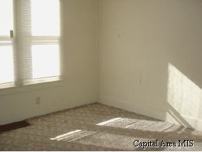 2208 South 14th Street Springfield, IL 62703 - Photo 6 of 9